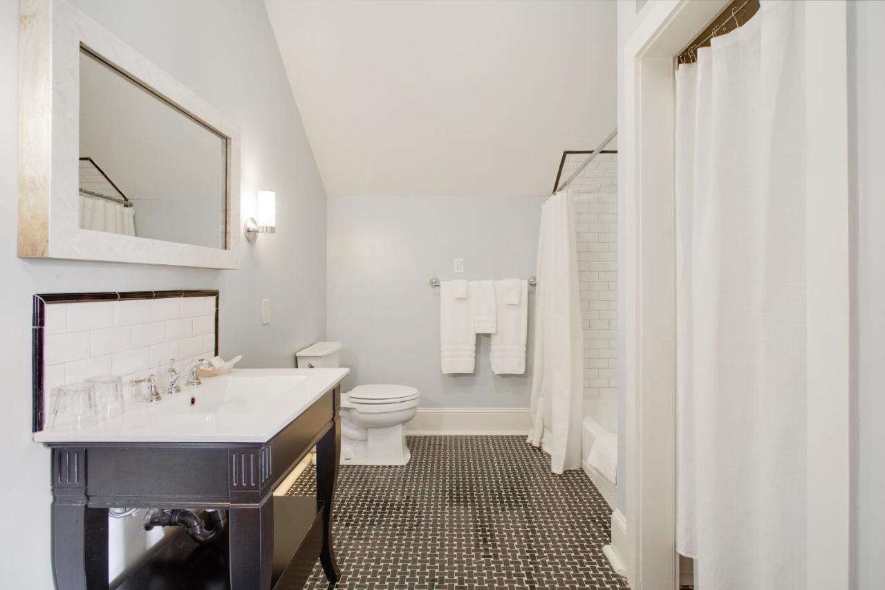 Maison DuBois Bed & Breakfast — photo 8