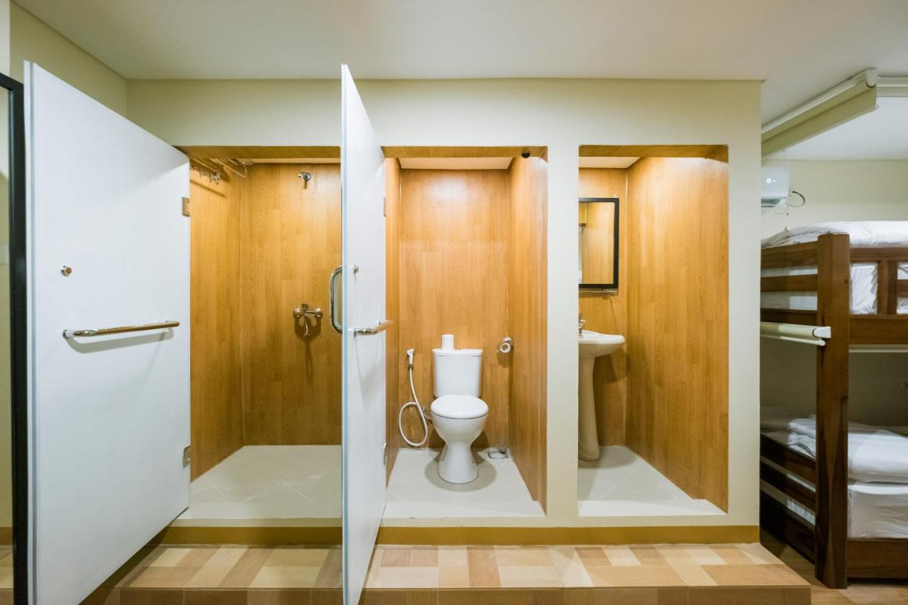 Caroline Hostel photo 6