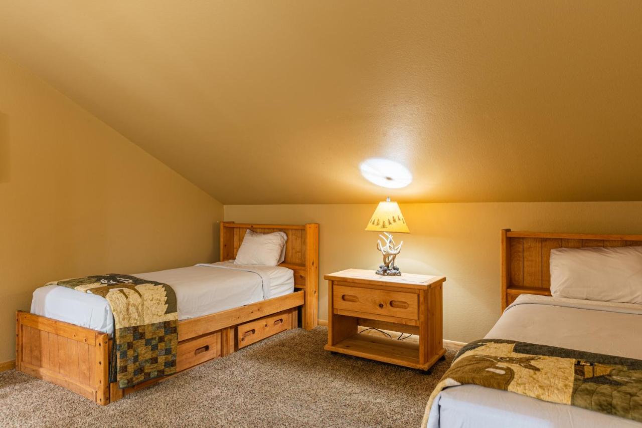 Lodge at Palmer Gulch — photo 17