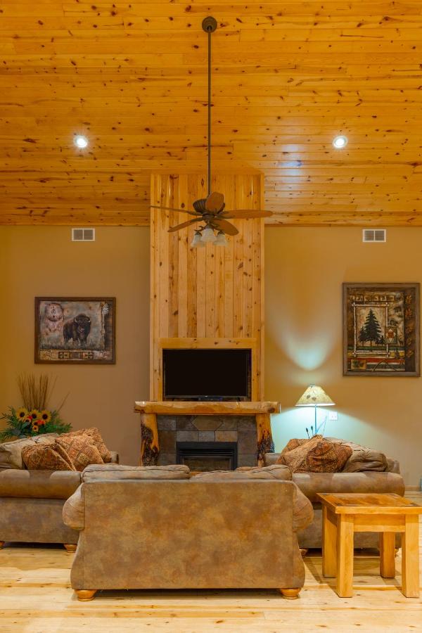 Lodge at Palmer Gulch — photo 6