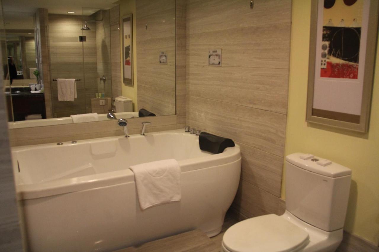 Jianguo Hotel Xi'an photo