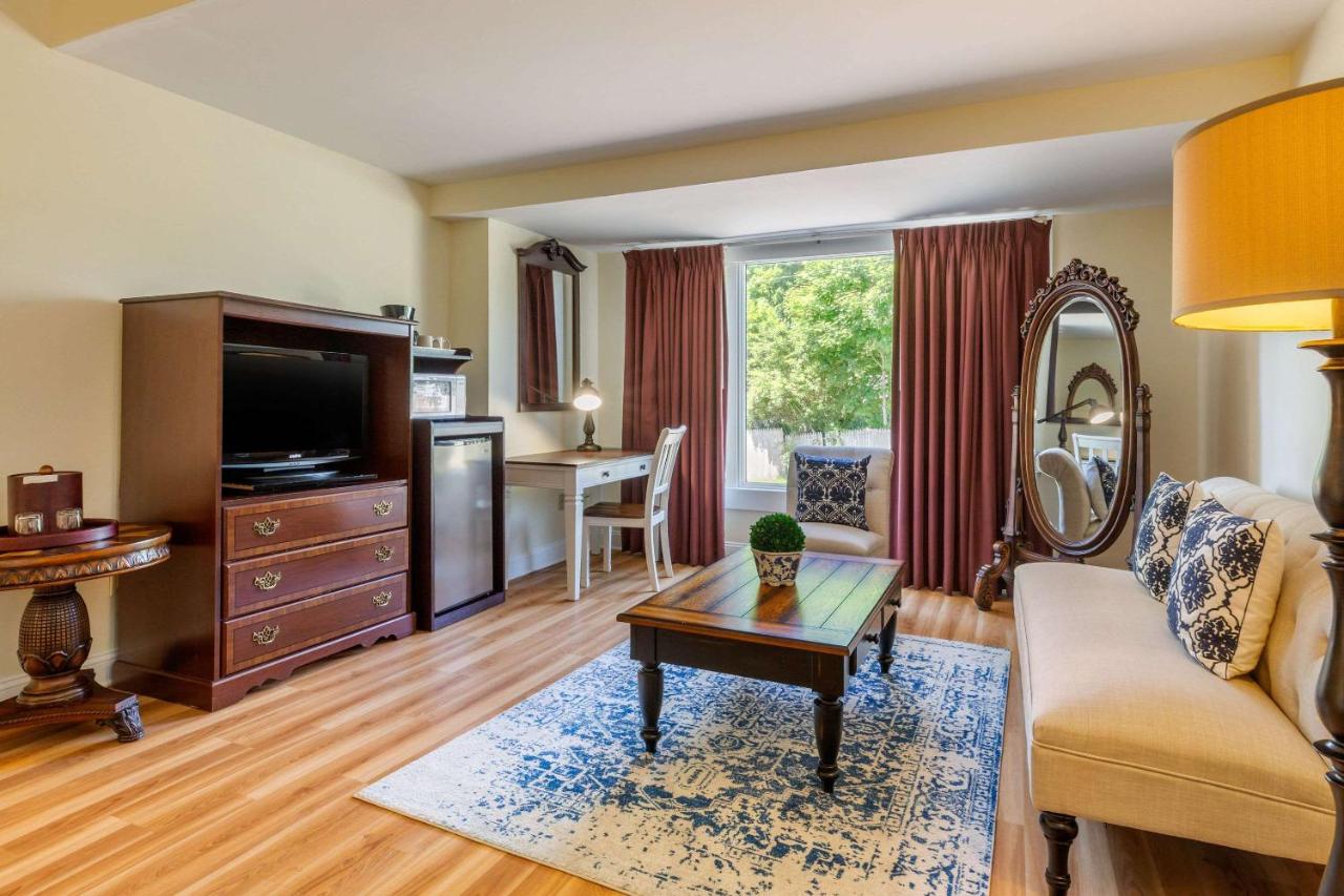 The Carriage House Inn Newport — photo 8