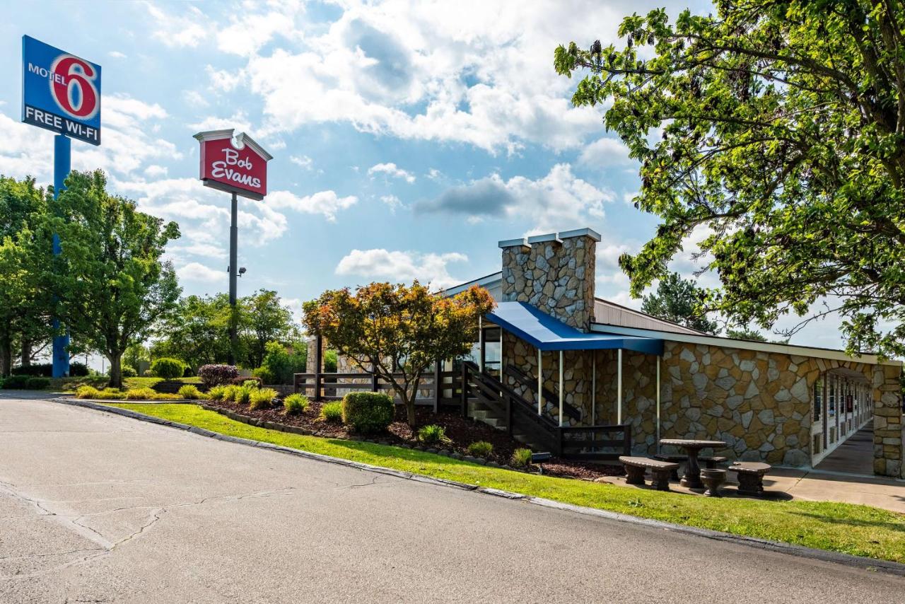 Motel 42 — photo 14