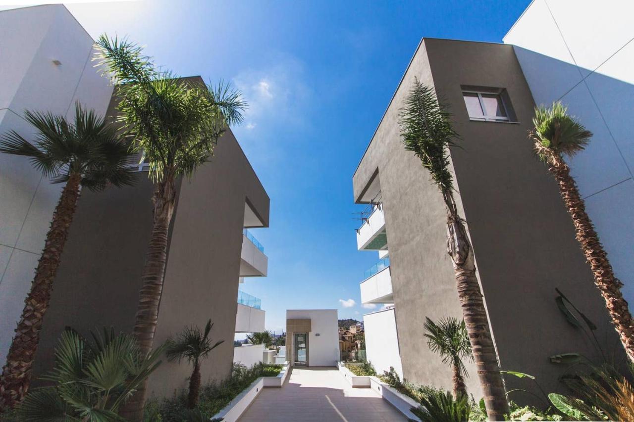 LUXURY APARTMENT LARGE TERRACE VIEWS JACUZZI POOL (Málaga ...