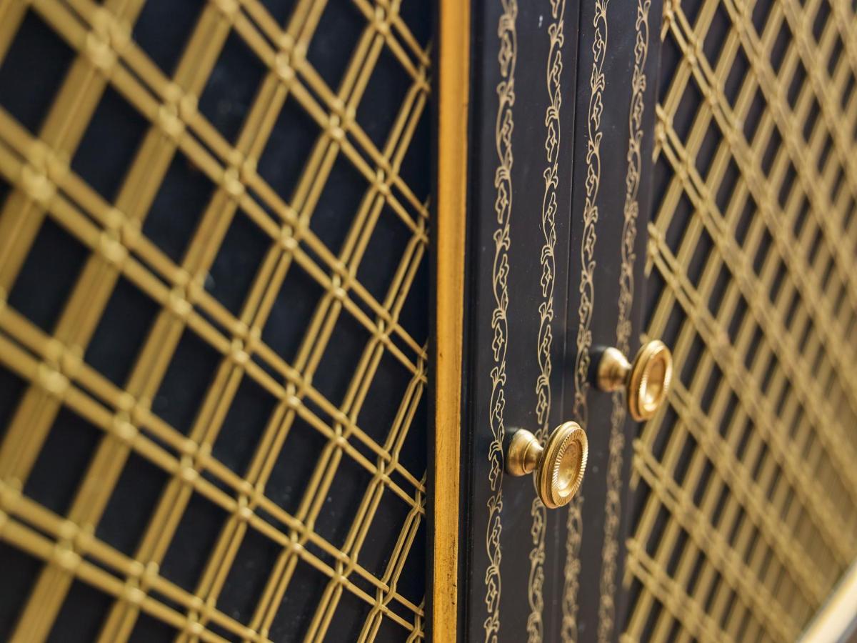 5th & 55th Residence Club - 5