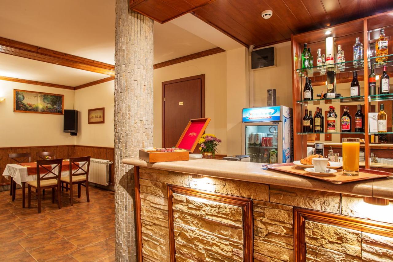 Hotel Villa Boyana - Free Parking photo