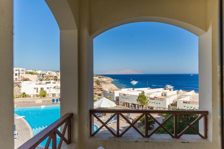 Sharks Bay apartments for rent photo