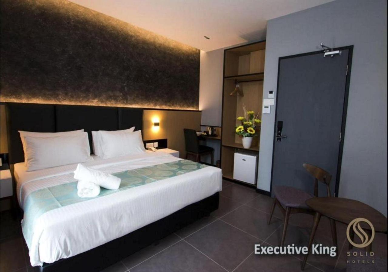 Solid Hotels - 2