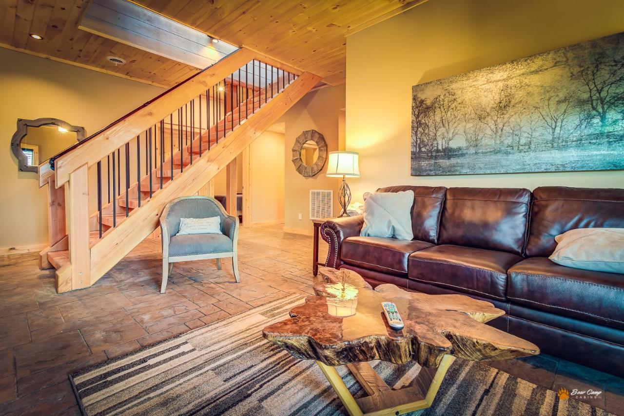 Majestic Lodge — photo 20