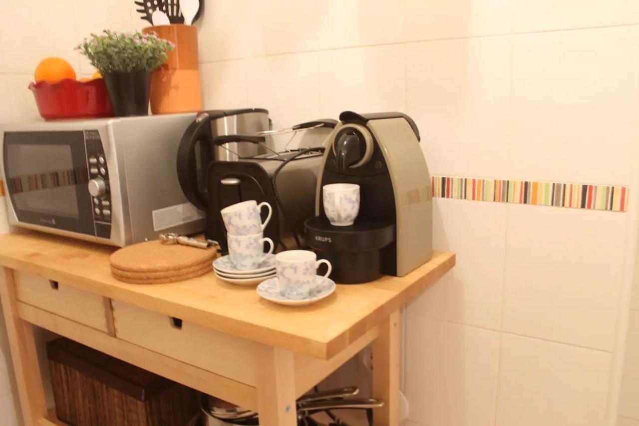 Alfama Charming Apt with 2 Free Bikes By TimeCooler - 2