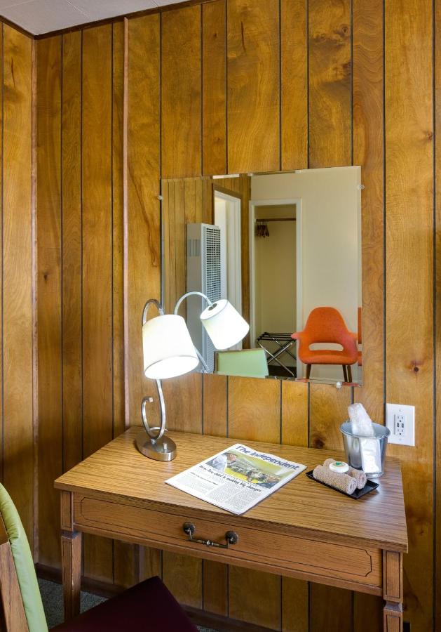 Sunset Motel Moriarty — photo 4
