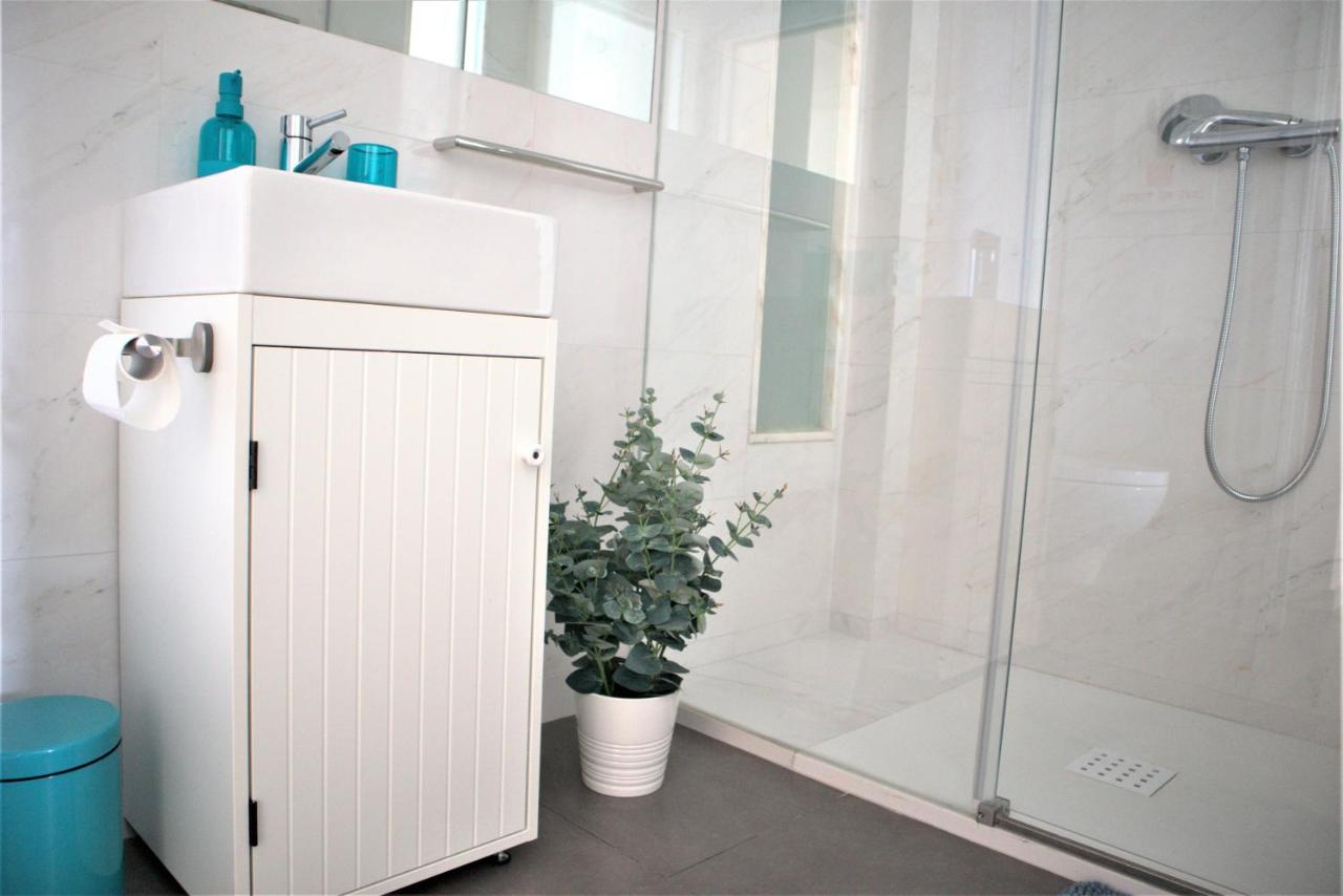 NEW! Colorful and central (9 min-walk to main station) - 2