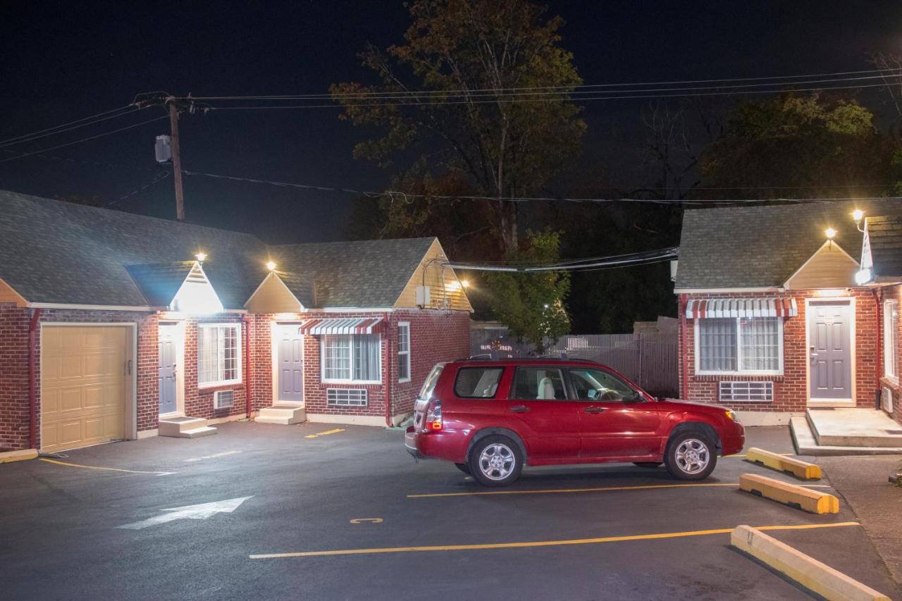 Capitol Hill Motel — photo 22