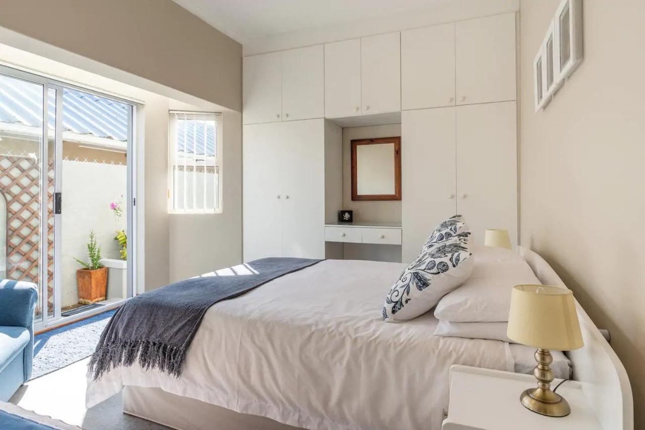 Fever Tree Place - 2