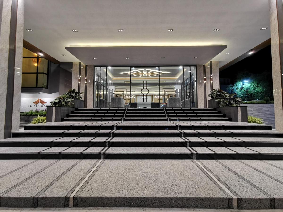 โรงแรมอริสตาร์ อุบล (Arista Hotel Ubon)