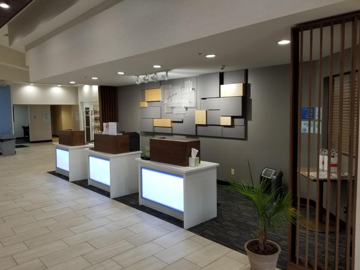 Birch Run/Frankenmuth Hotel — photo 7