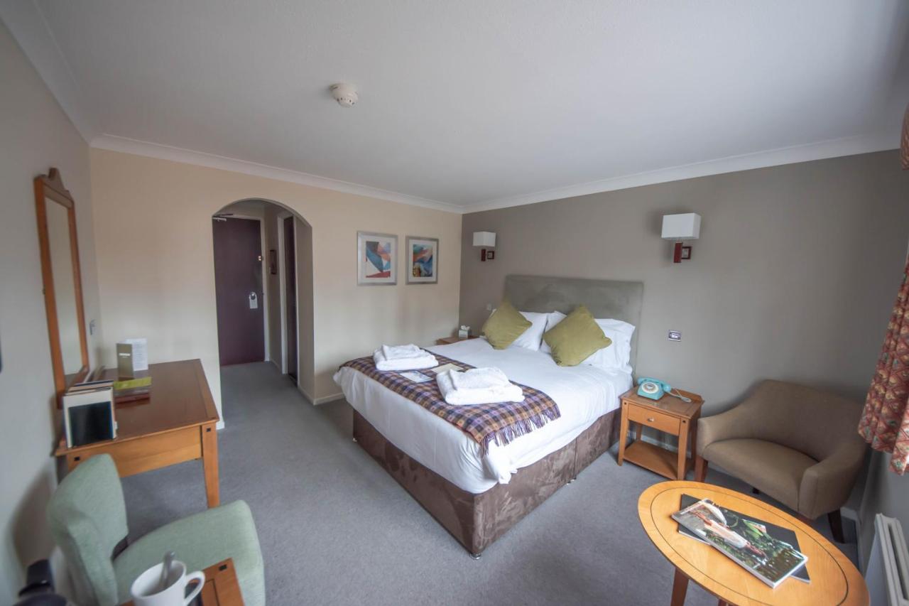 Norfolk Arms Hotel - Laterooms