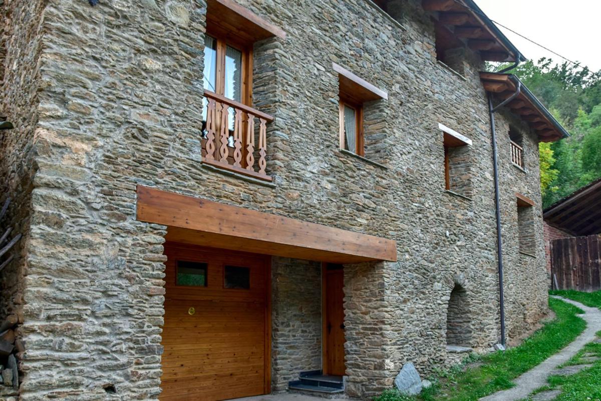 Cal Gineró, Vall de Castellbò – Updated 2022 Prices