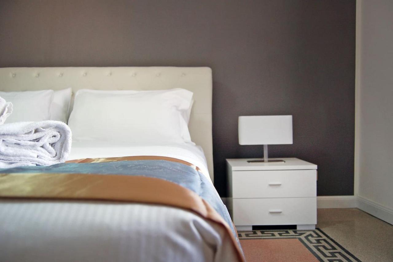 Guardabassi Collection - Vatican White by Varental