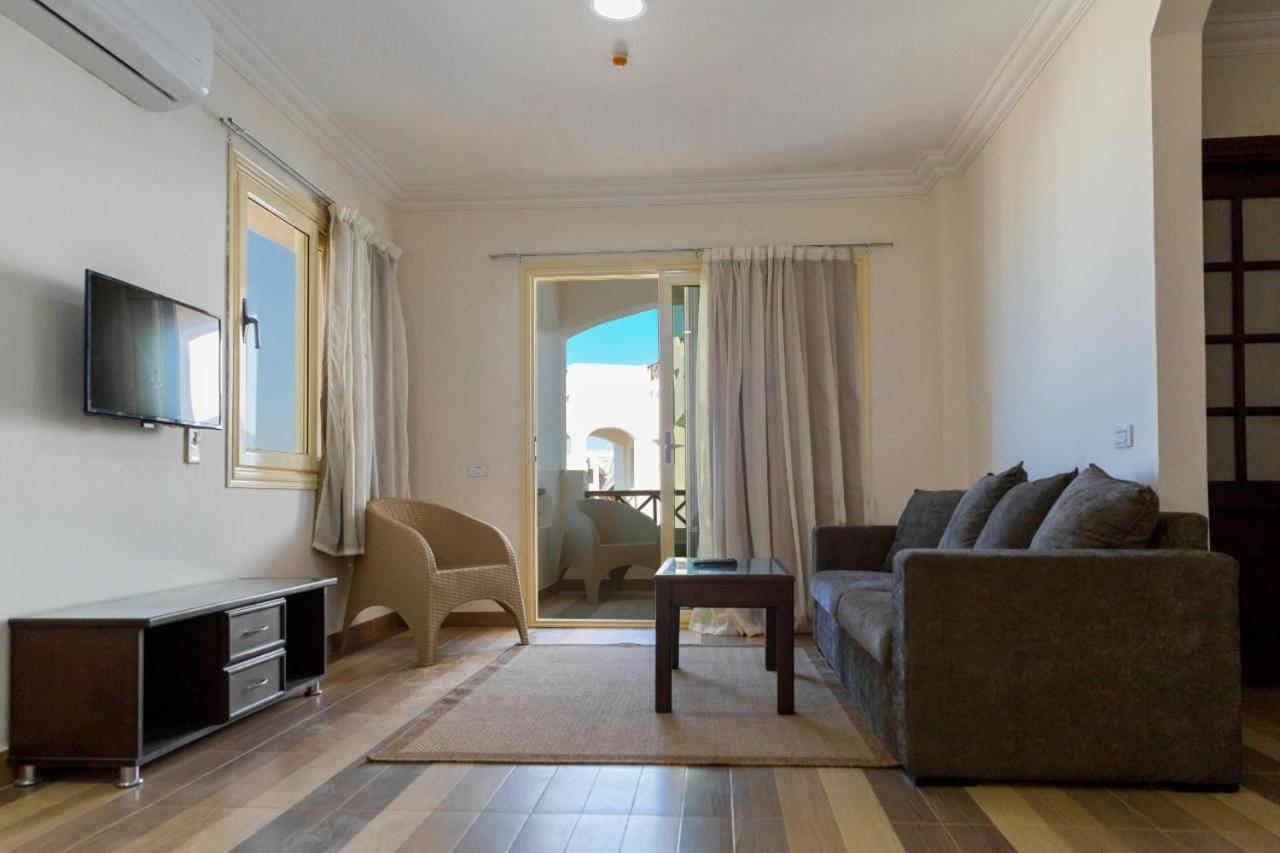 Sharks Bay apartments for rent photo