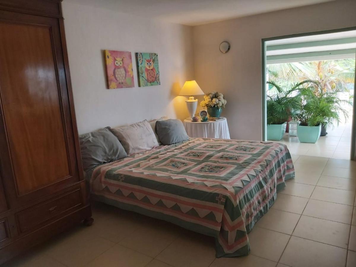 Studio Zara static_photo