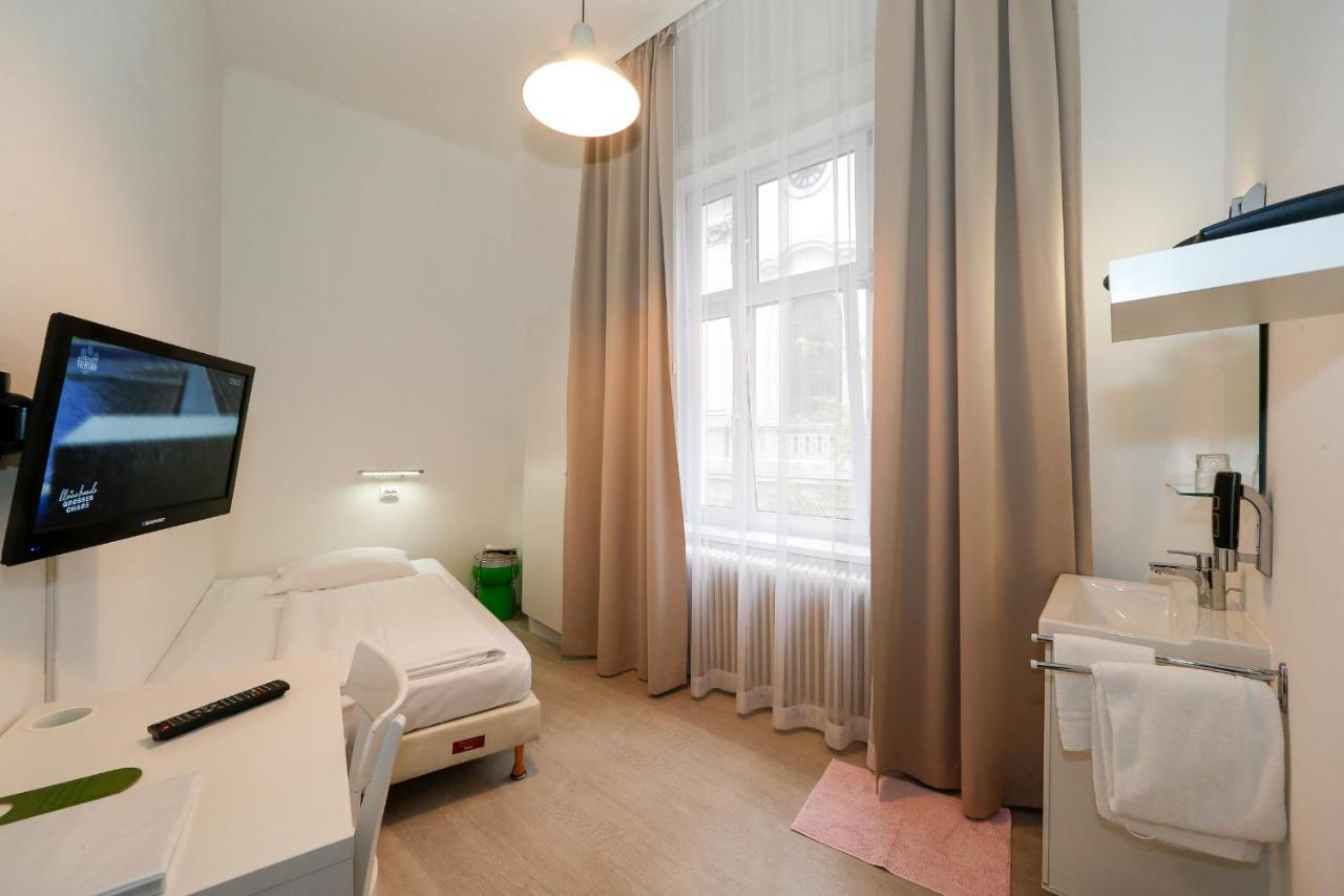Self Check-in Time Out City Hotel Vienna photo