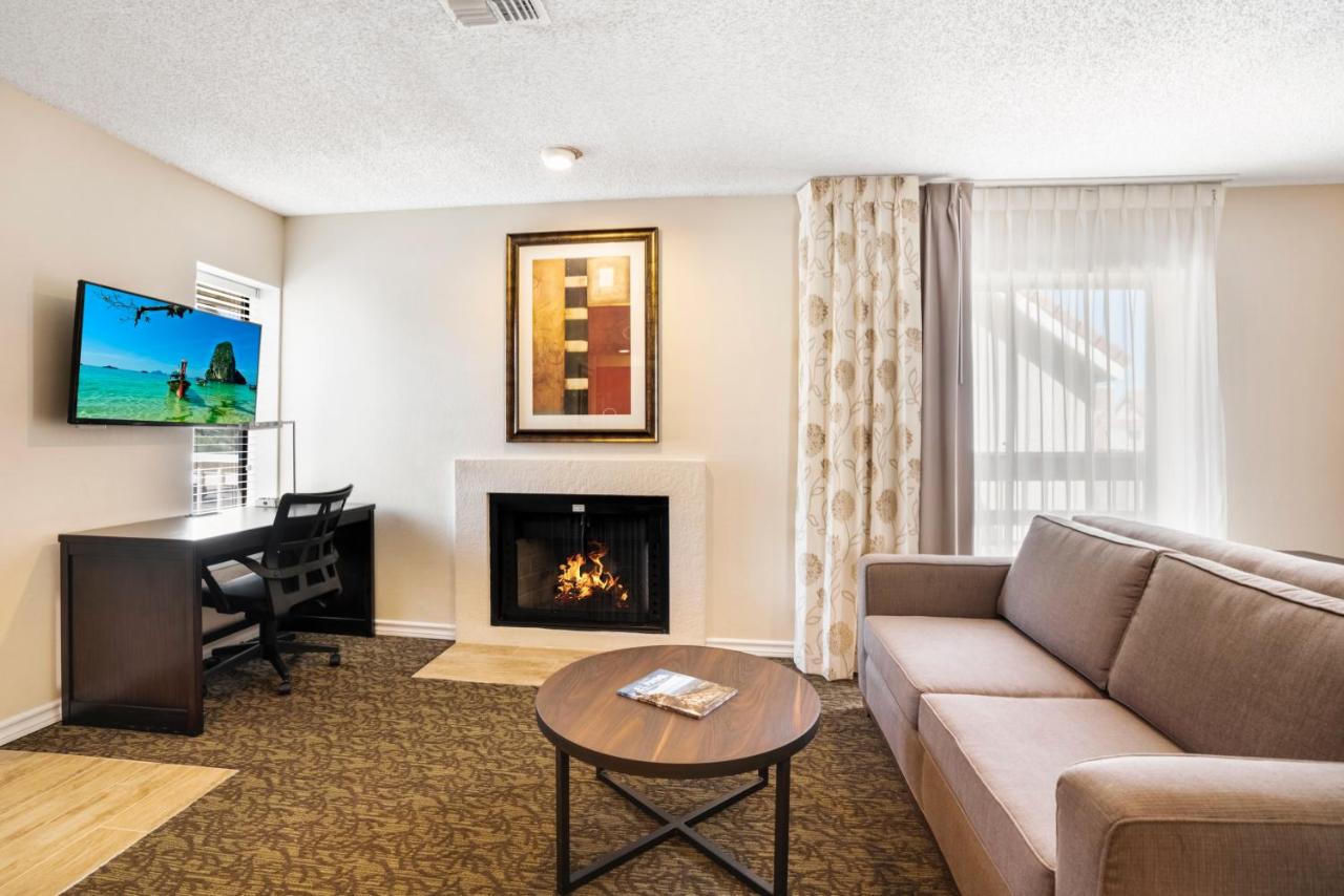 Chase Suite El Paso — photo 5