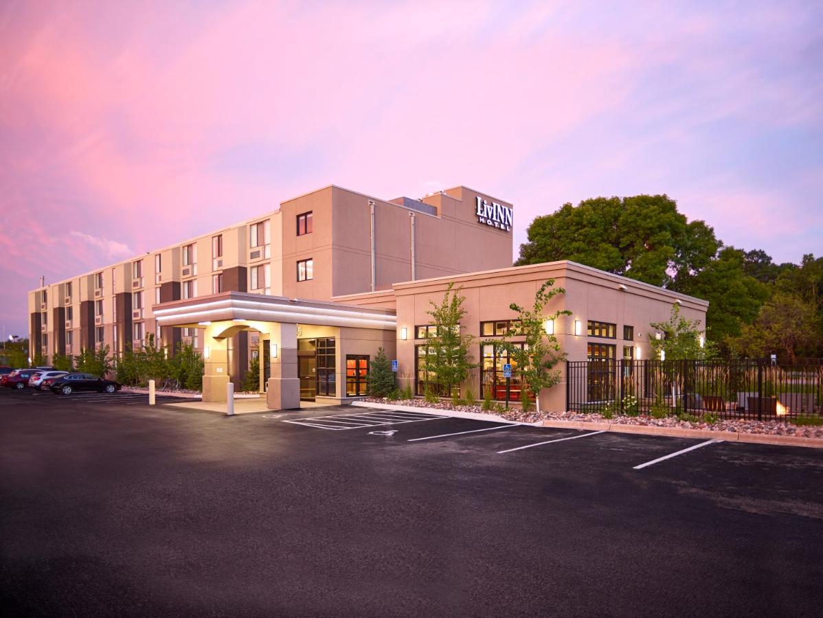 LivINN Hotel St Paul East/Maplewood — photo 1