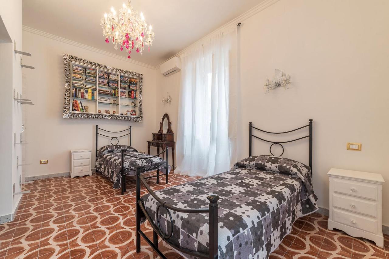 GuestHost - Piramide & Testaccio Design Flat - 2