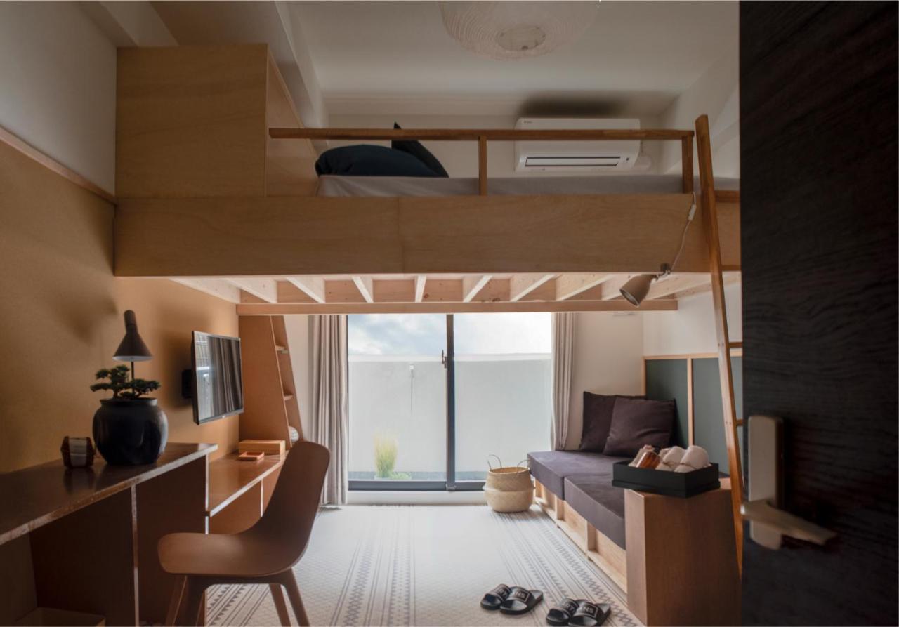 EARTHMANS OSAKA-JO - 3