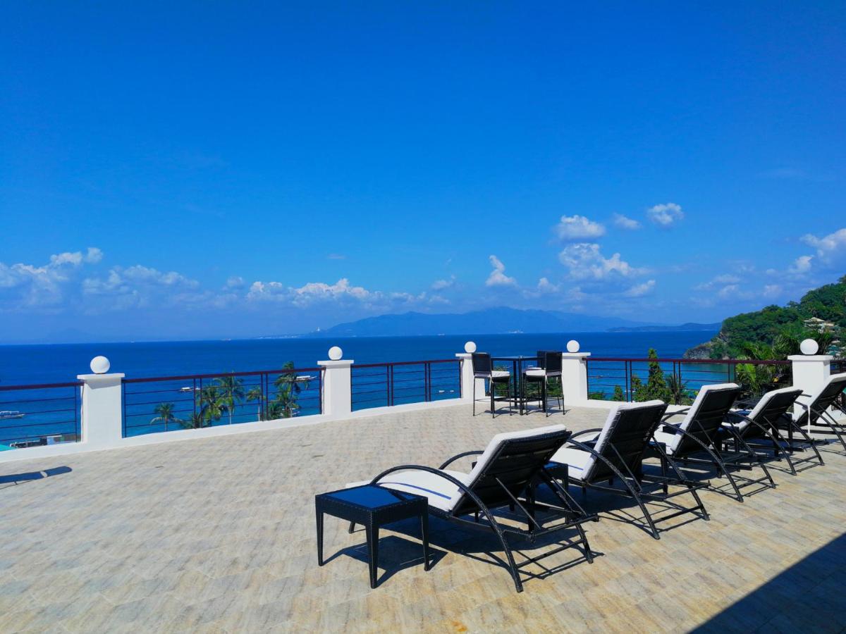 Image: Manarra Sea View Resort