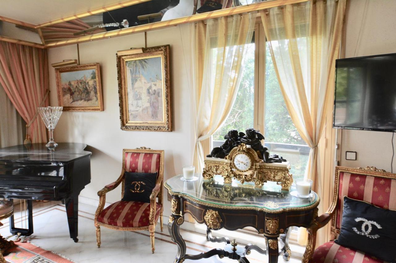 ARC de TRIOMPHE - FOCH PALACE - 5