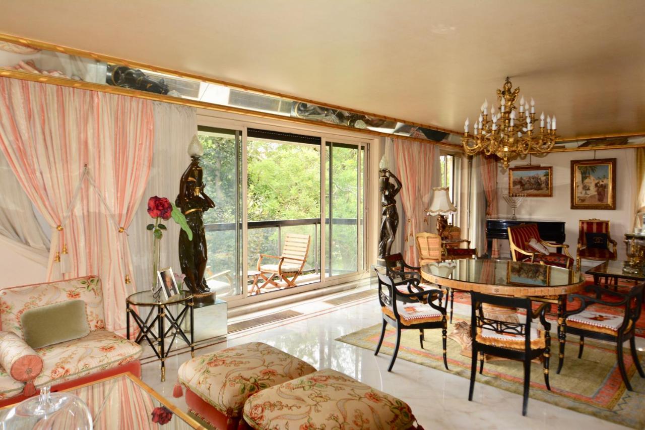 ARC de TRIOMPHE - FOCH PALACE - 4