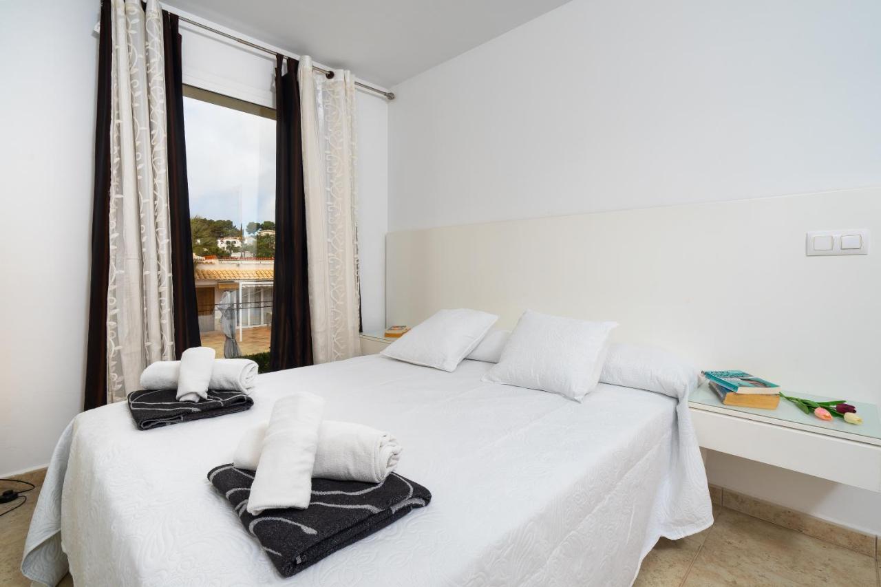 Villa Vista Ibiza, Jávea, Spain - Booking.com