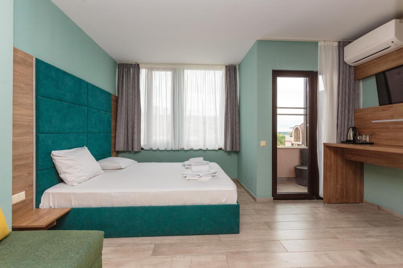 Tarsis Club & Aquapark - All Inclusive photo