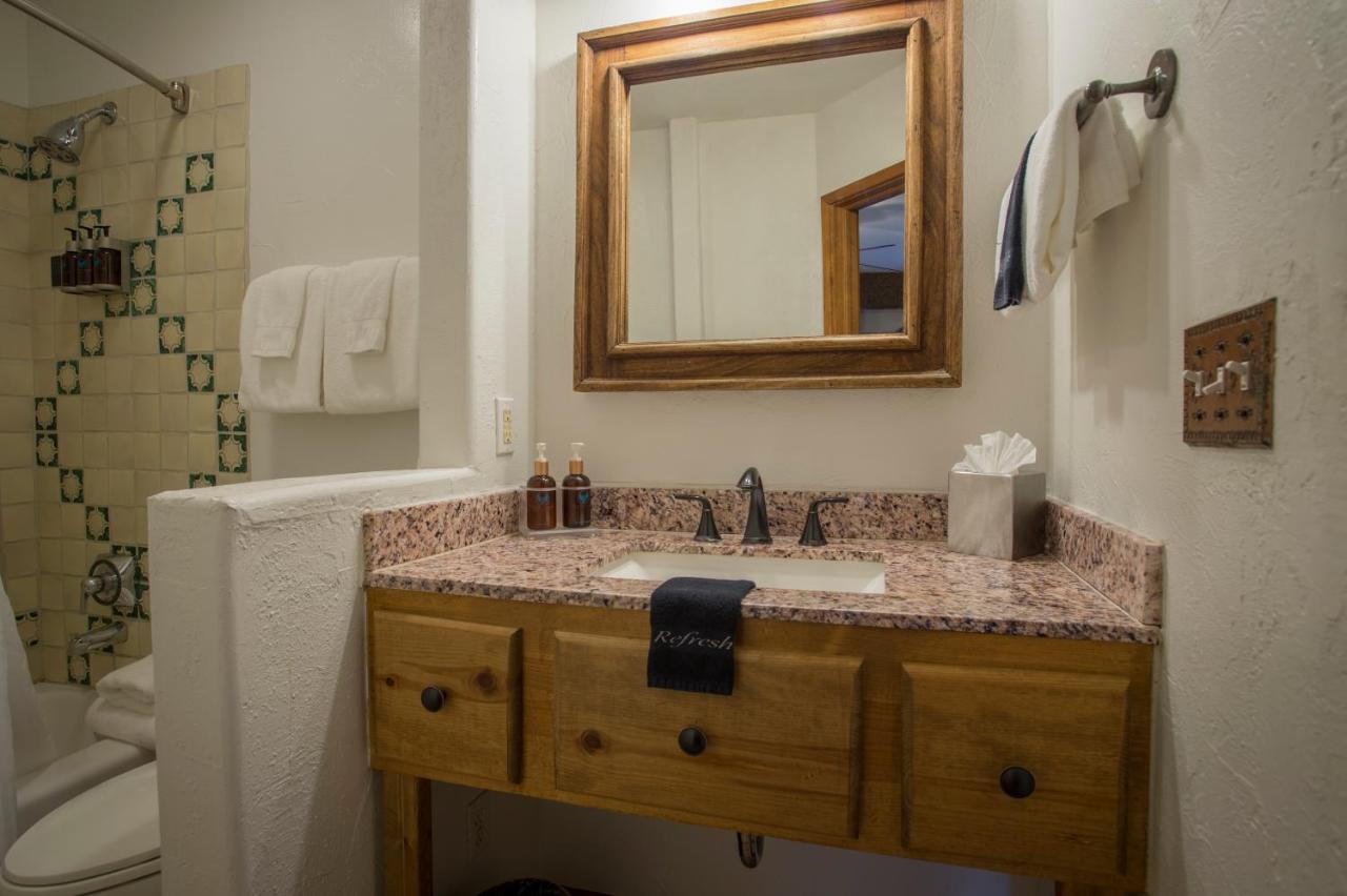 Table Mountain Inn — photo 19
