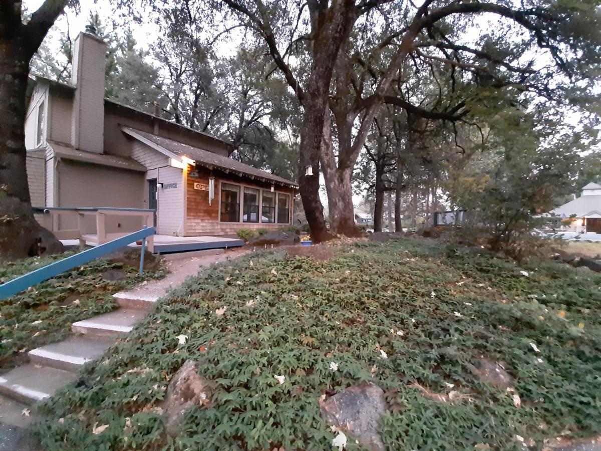 Alta Sierra Village Inn — photo 2