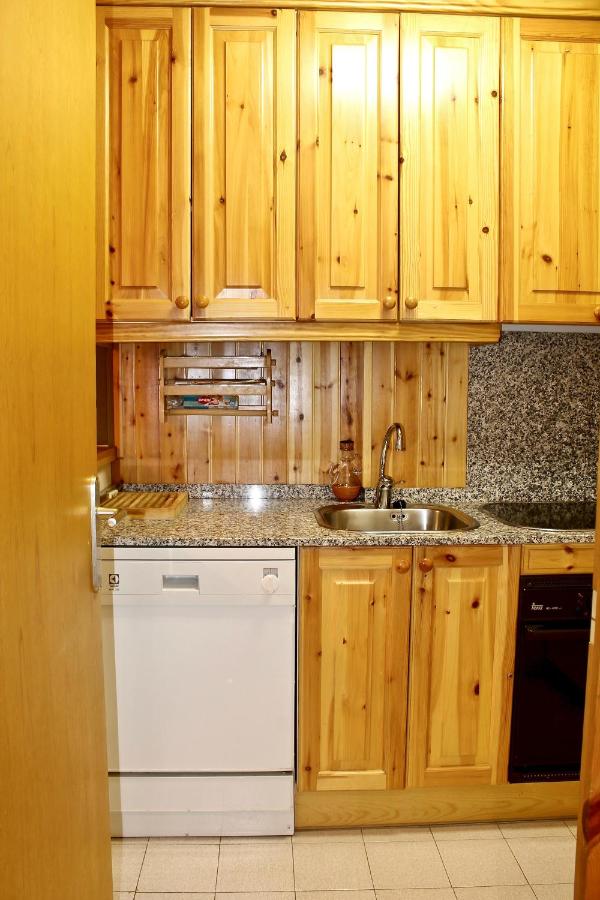 Apartamento de estilo inglés cerca de las PISTAS, Pla de l ...