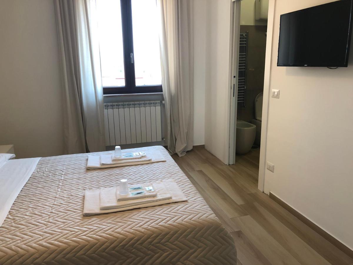 LOFT12 - Luxury Apt. photo