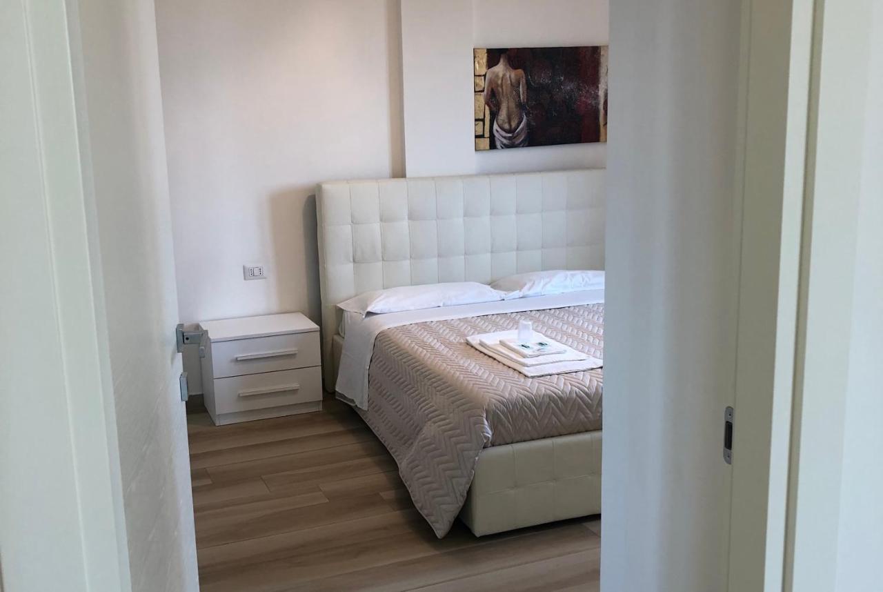 LOFT12 - Luxury Apt. photo