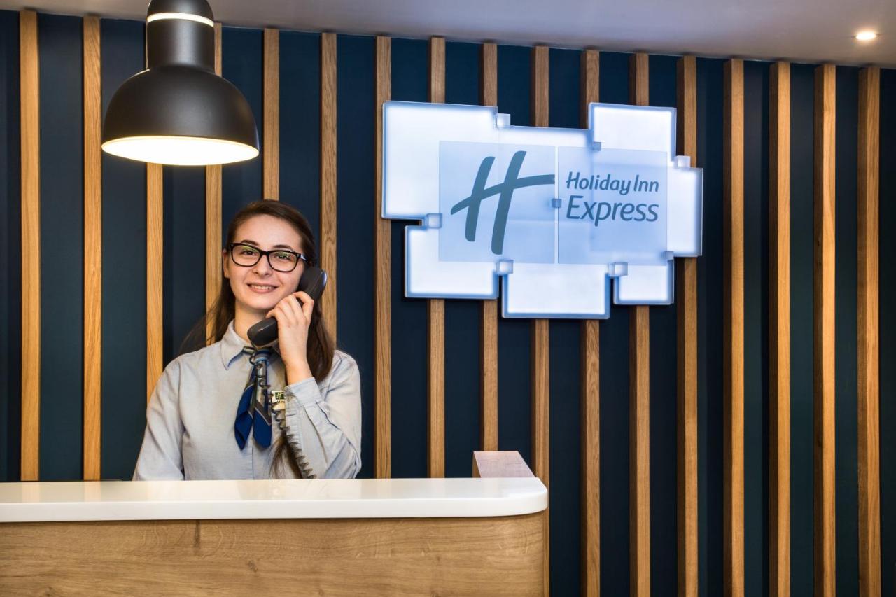 Holiday Inn Express LONDON - WATFORD JUNCTION - Laterooms