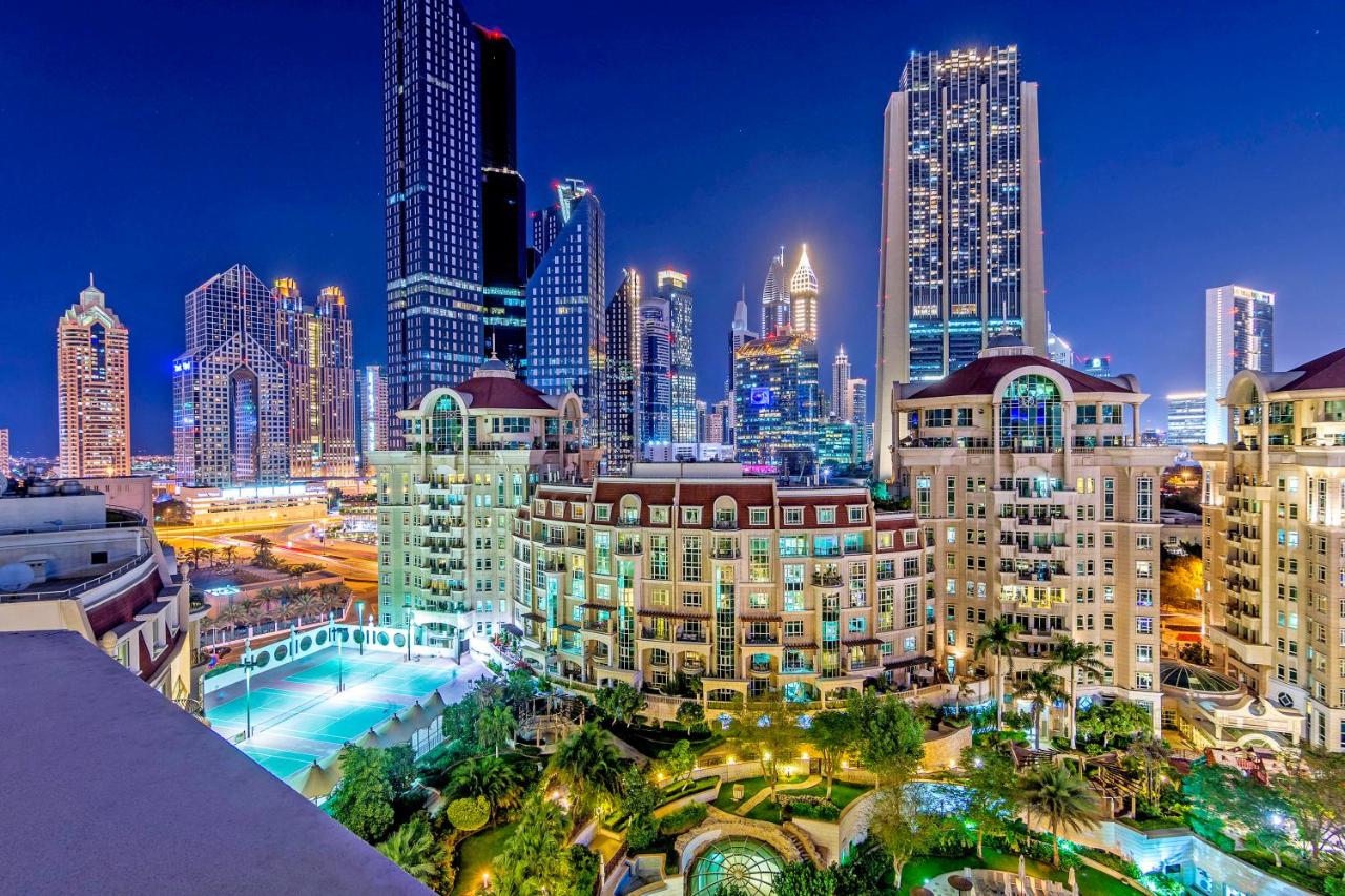 Swissôtel Al Murooj Dubai photo