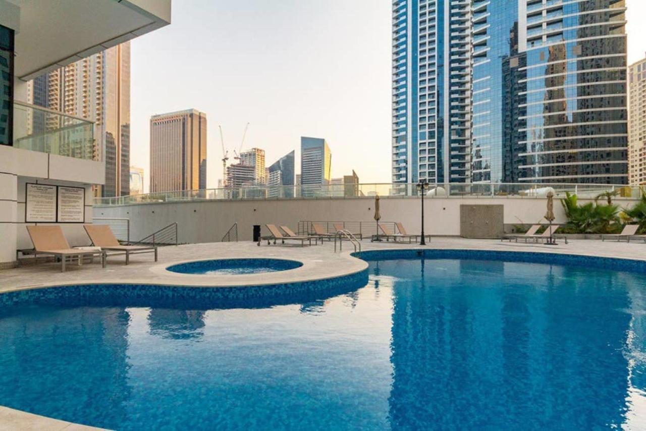 Continental Tower, Dubai Marina - Luton Vacation Homes - 4