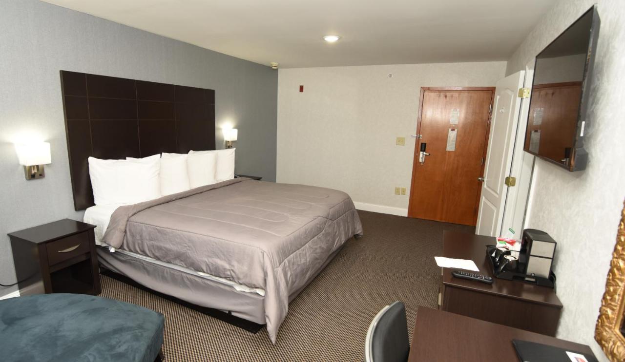 FairBridge Hotel Atlantic City — photo 17