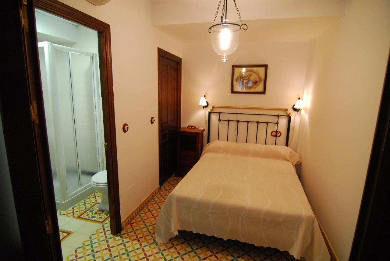 Apartamentos San Juan 16, Archidona, Spain - Booking.com