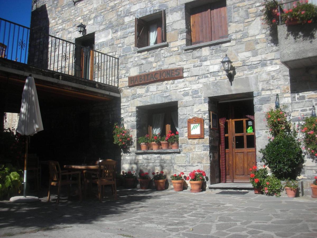 Bed and Breakfast Casa Gallán, Sarvisé, Spain - Booking.com