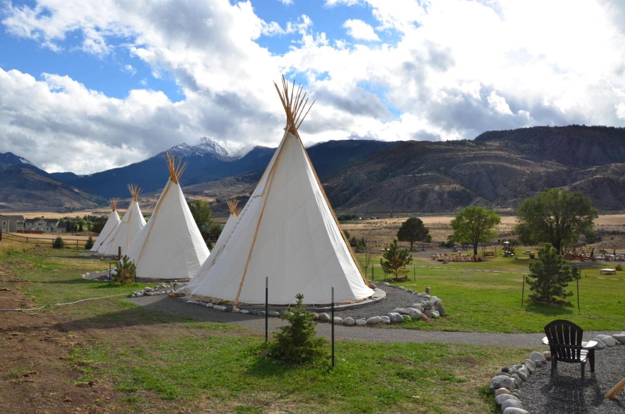 Dreamcatcher Tipi Hotel — photo 14