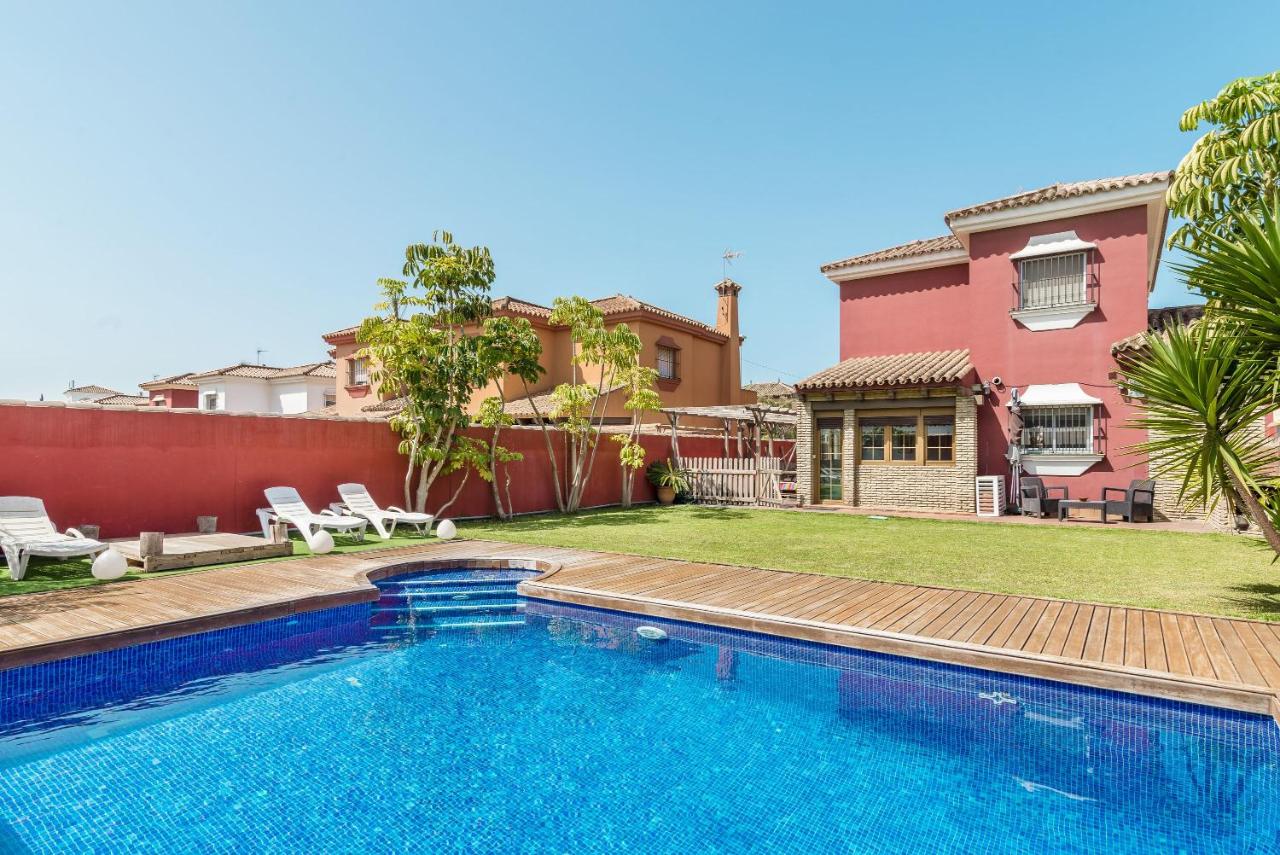 Villa Marty - MAYORES DE 25 AÑOS, Chiclana de la Frontera ...