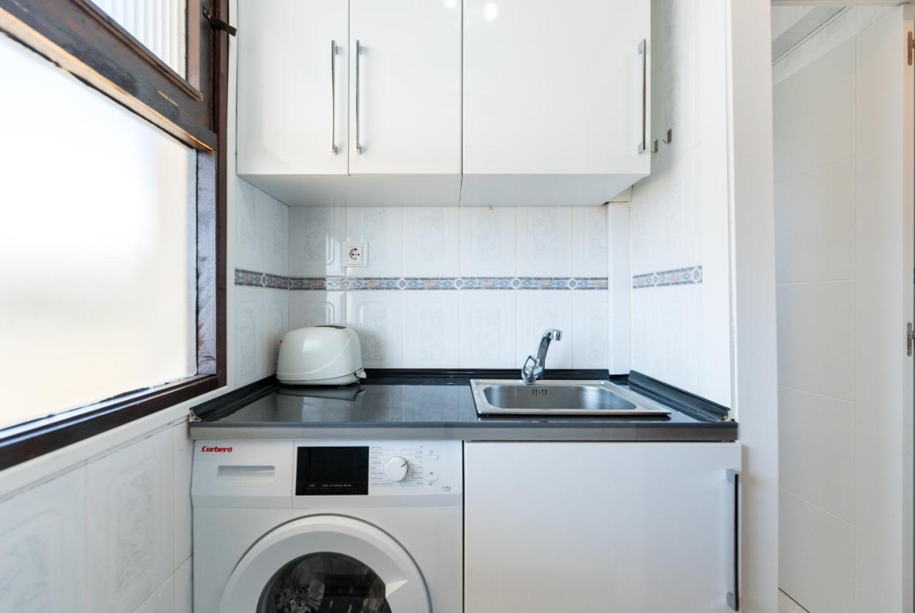 Apartment ALOHA PLAYA, Arroyo de la Miel, Spain - Booking.com