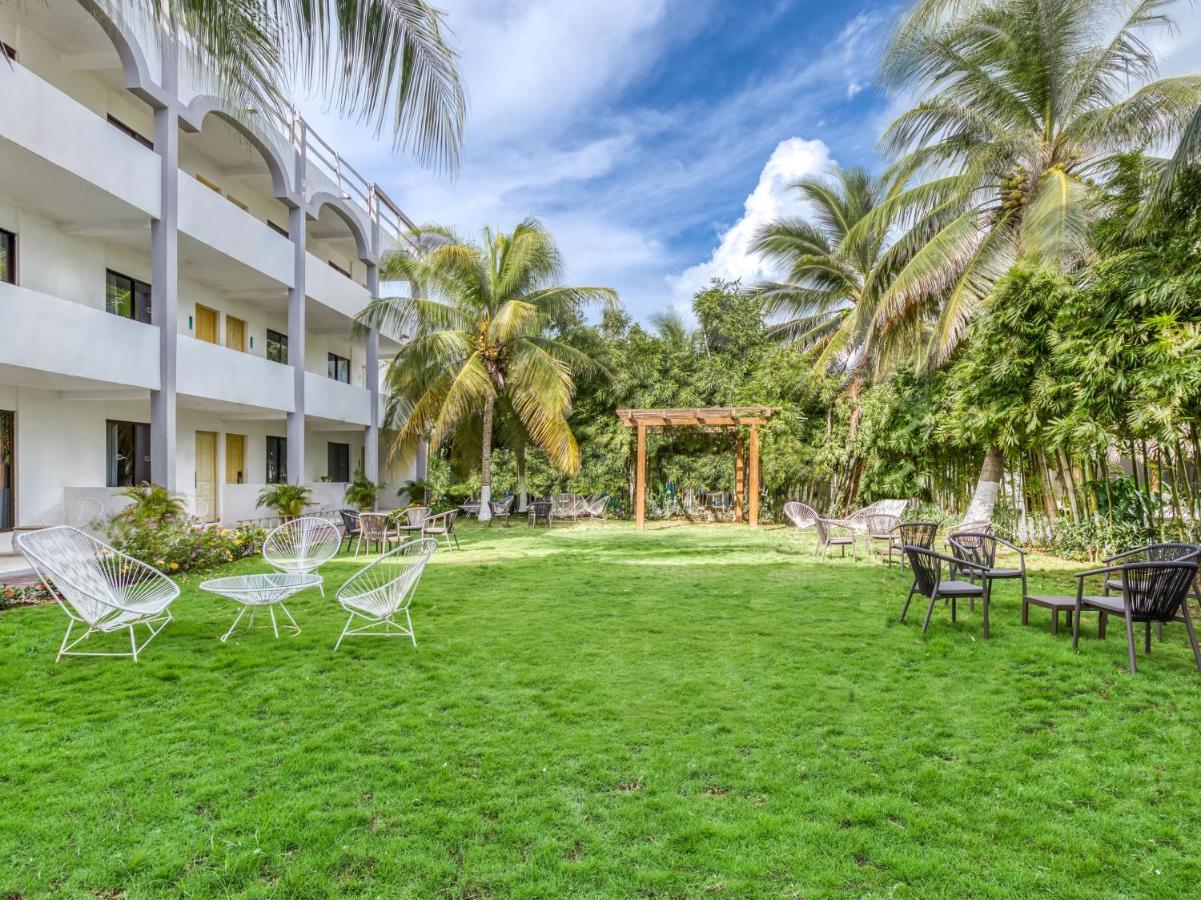 Hotel Ojo De Agua photo